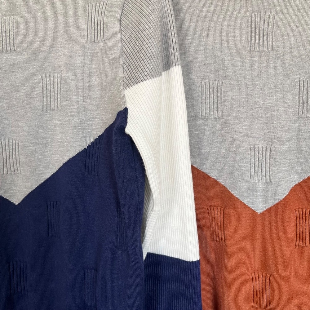 AMAZON VNeck Sweater Lot of 2 Womens S Gray Ivory Navy Rust Classic Work Staple - Picture 4 of 7